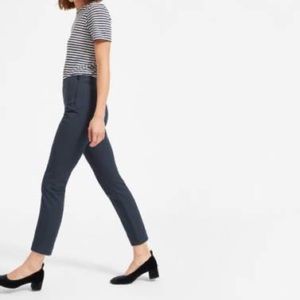 Everlane Ankle Work Pant in Navy